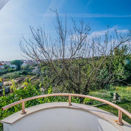 Apartments Grand & Plav In Krk كرك المظهر الخارجي الصورة